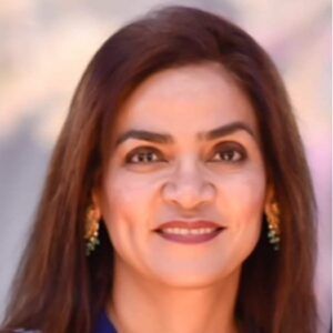 Dr Ayesha Hussain